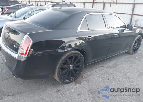 2013 Chrysler 300 Motown from USA, damaged, VIN 2C3CCARG3DH585611